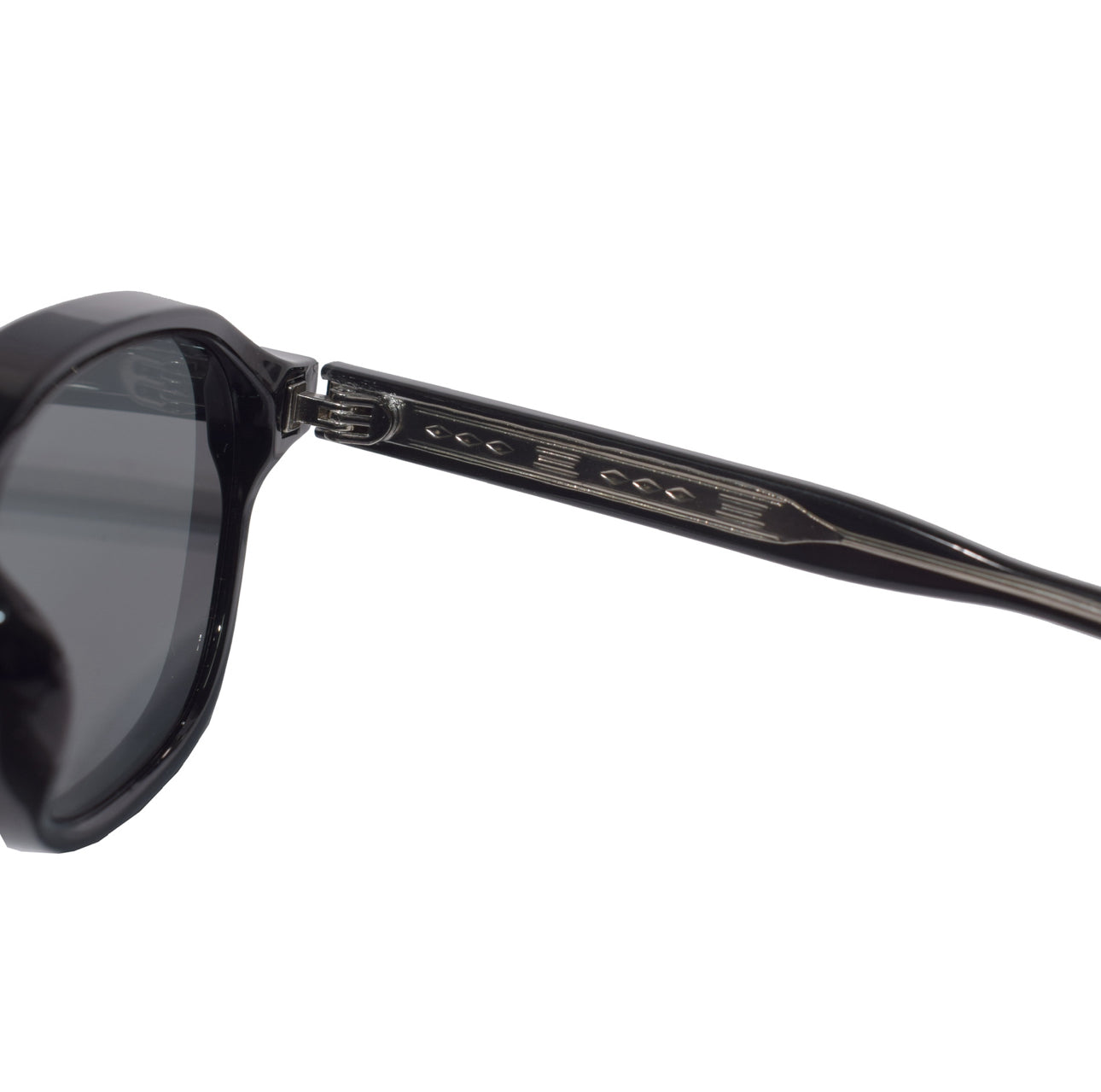 Nero | Black